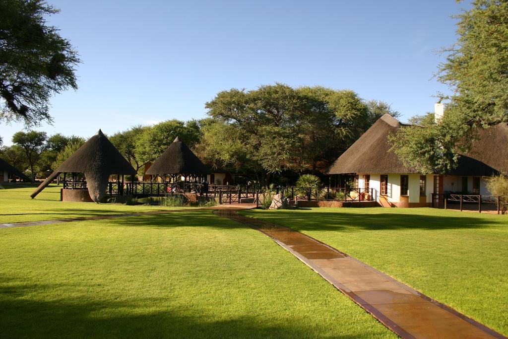 Okahandja Country Hotel מראה חיצוני תמונה
